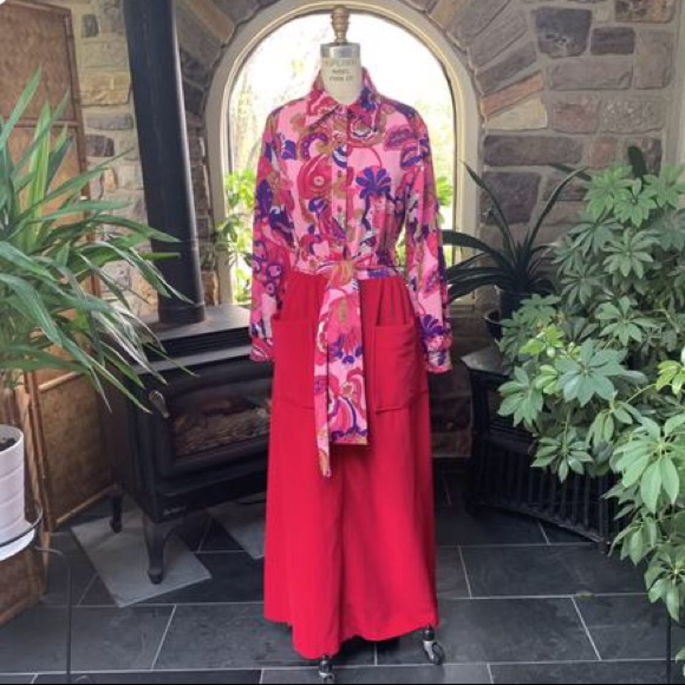 Vintage At Home Wear for Van Raalte, size 16?
